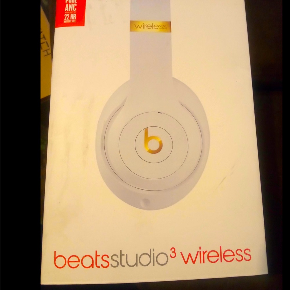 Beats Studio3 Wireless
